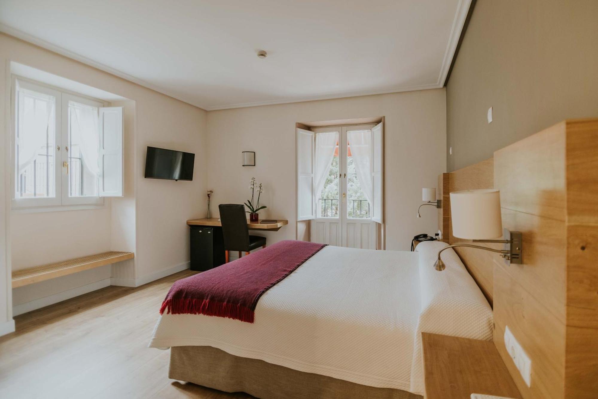 Hotel Arrope Haro Extérieur photo