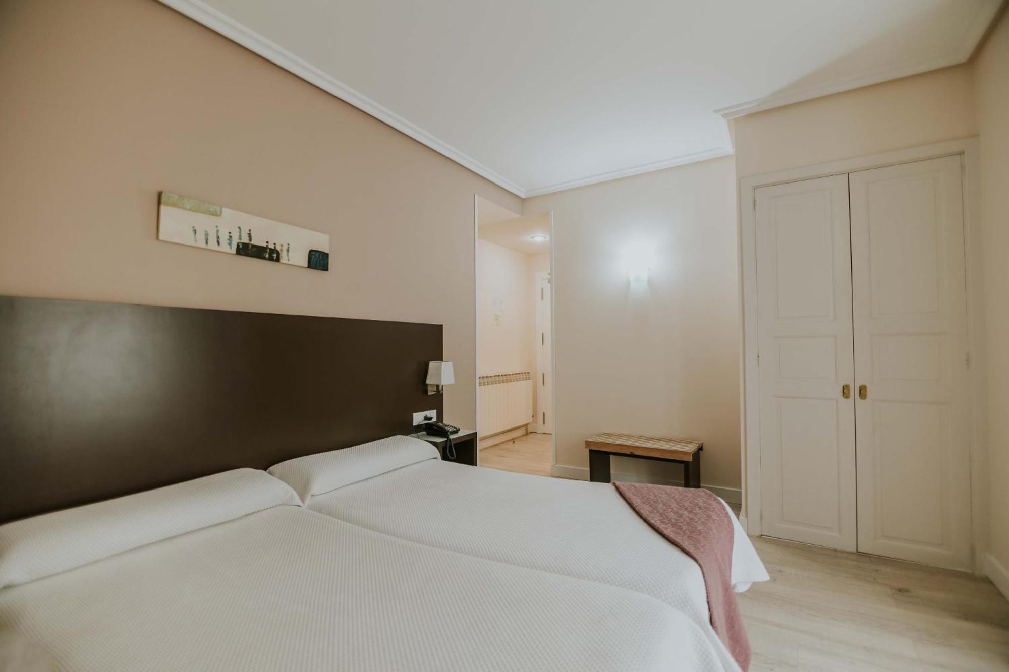 Hotel Arrope Haro Extérieur photo